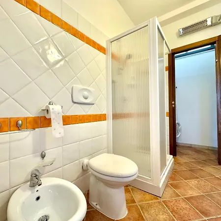 Sunset Apartment *