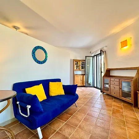 Sunset Apartment *